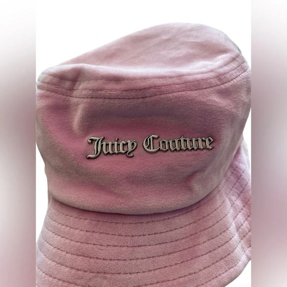 Juicy Couture Accessories - Juicy Couture pink Velour Ellie bucket hat